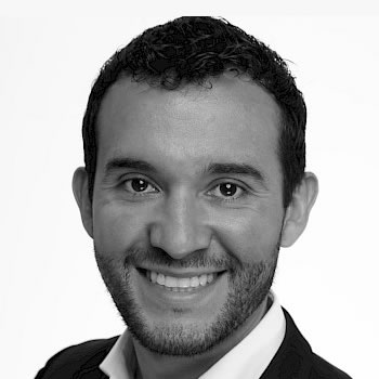 Dr. Manrique Fonseca