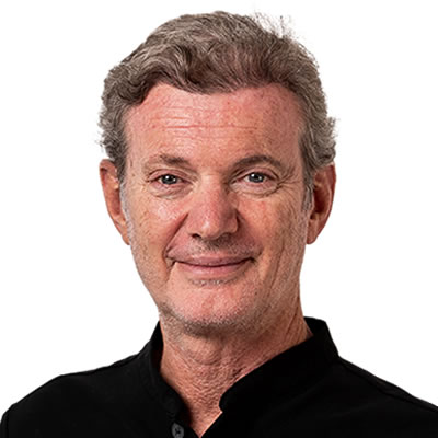 Dr. Joao Caramês