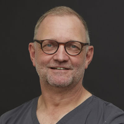 Dr. Marcus Engelschalk
