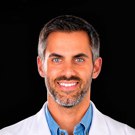 Dr. Tiago Silva